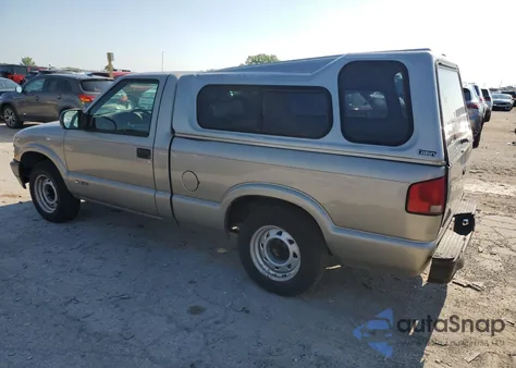 1998 Chevrolet S Truck S10 z USA, uszkodzony, nr VIN 1GCCS1444W8169930